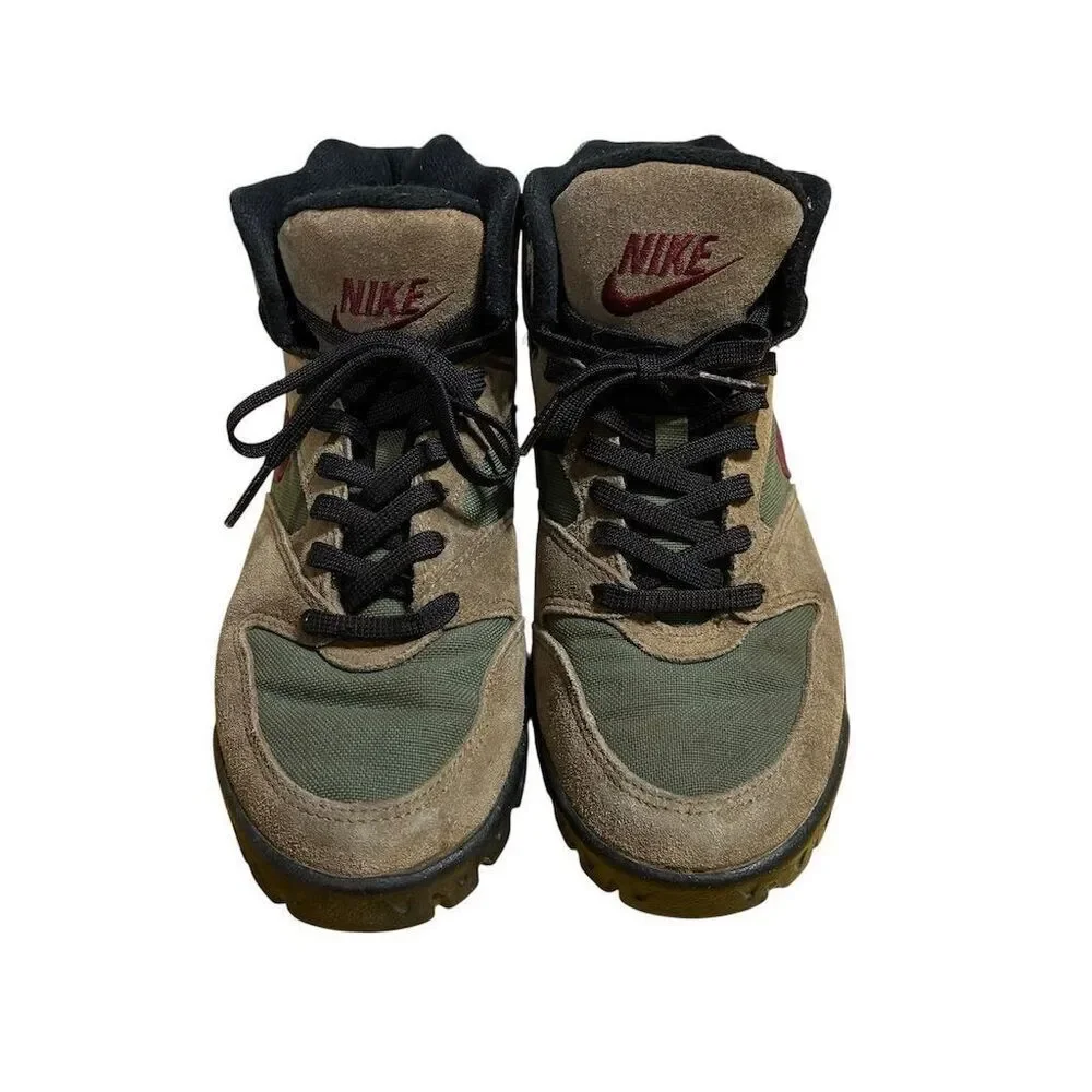 Vintage Nike ACG Brown Suede Hiking Boots Unisex Size‎ 6.5 Ankle Chukka